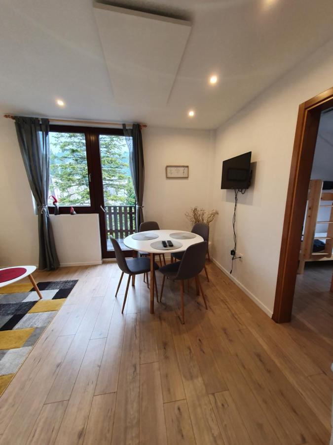 Jelka Apartmani ยาโฮรินา ภายนอก รูปภาพ